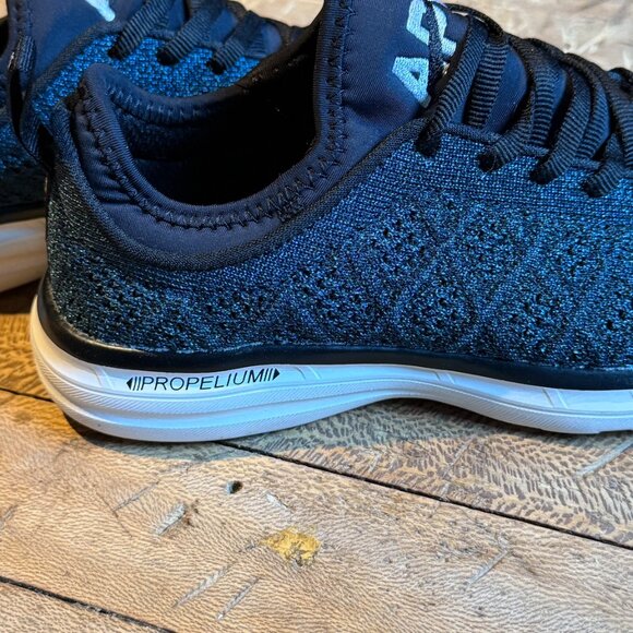 APL Athletic Propulsion Labs Techloom Phantom Sneakers - Picture 6 of 9
